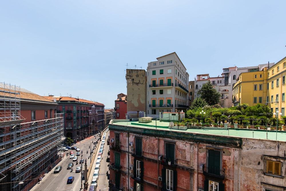 B&B Napoli Holidays — 4-Star Luxury Hotel in Naples, Italy
