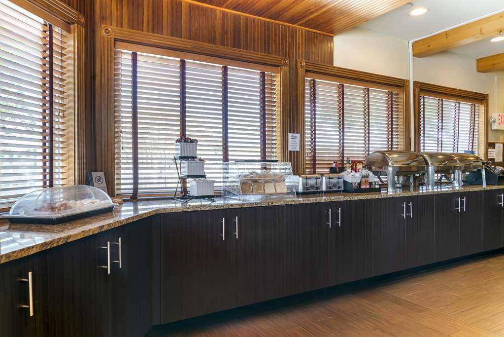 Best Western Greenfield Inn - photo 71