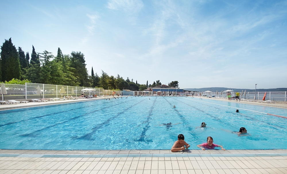 Premium Mobile Homes Hotel & Resort Adria Ankaran — hotel in Ankaran