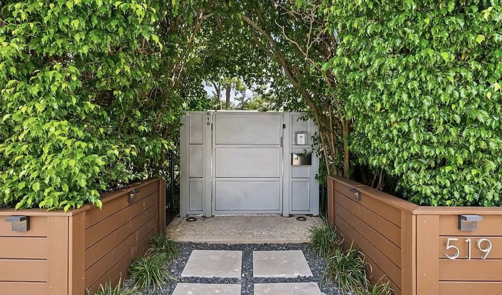 Wilton Manors Stunning Gated Oasis - photo 40