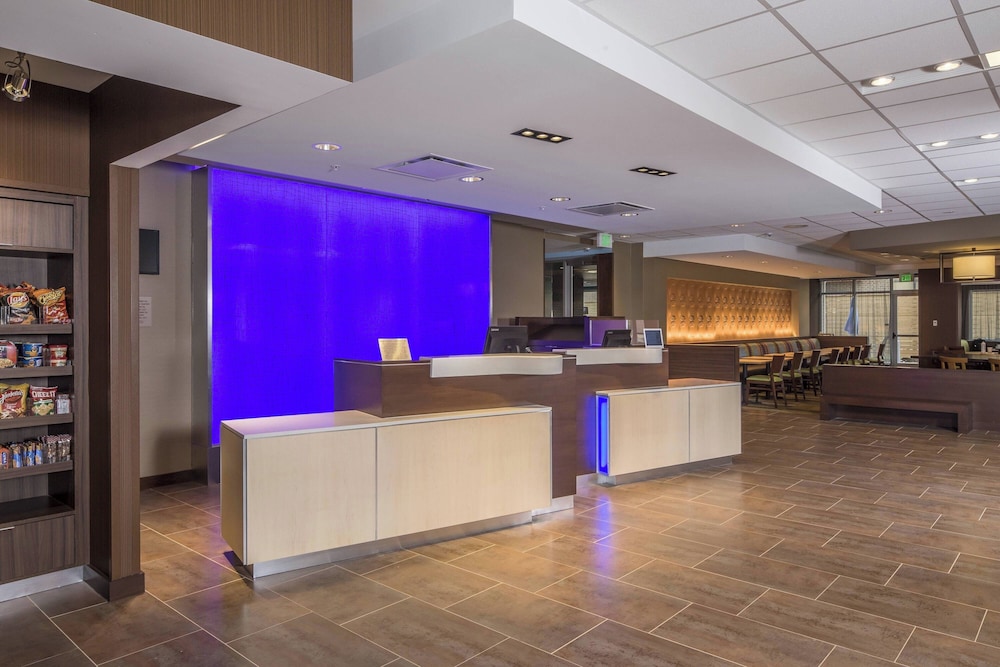 Fairfield Inn & Suites by Marriott Pittsburgh North McCandless Crossing - photo 8