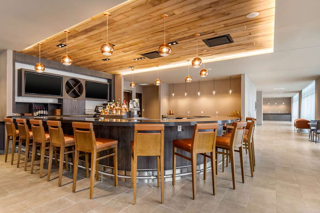 Cambria Hotel Omaha Downtown - photo 35