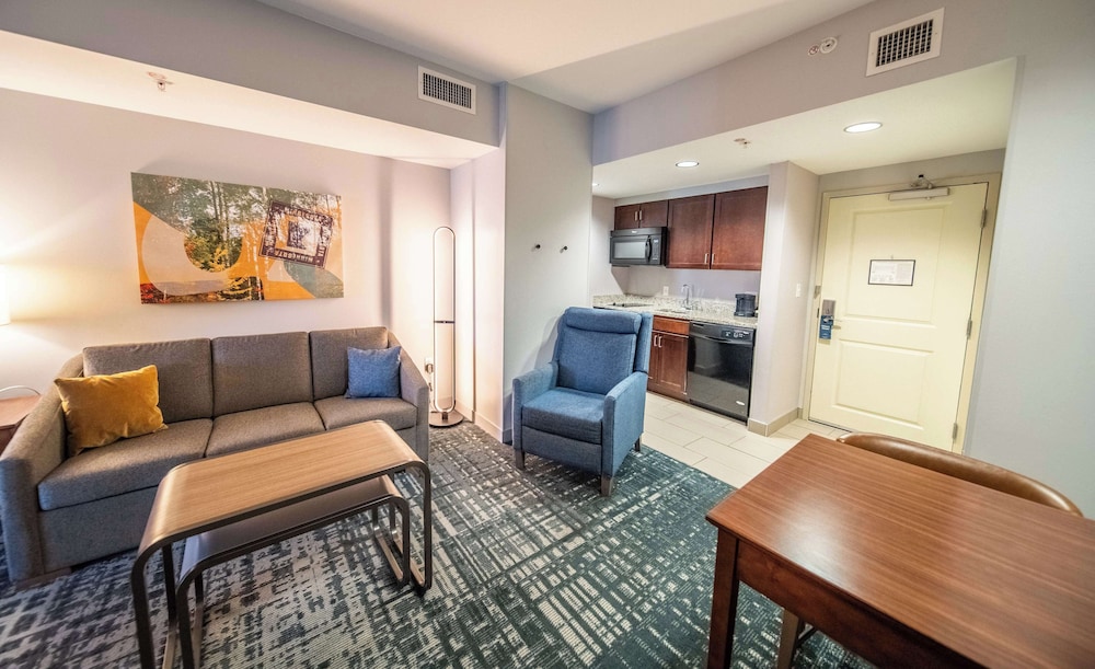 Homewood Suites by Hilton Rochester Mayo Clinic Area Saint Marys - photo 19