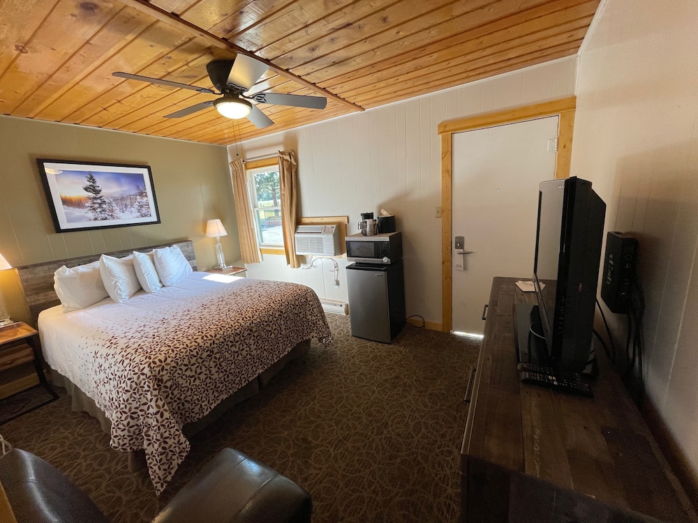 Estes Mountain Inn - photo 41