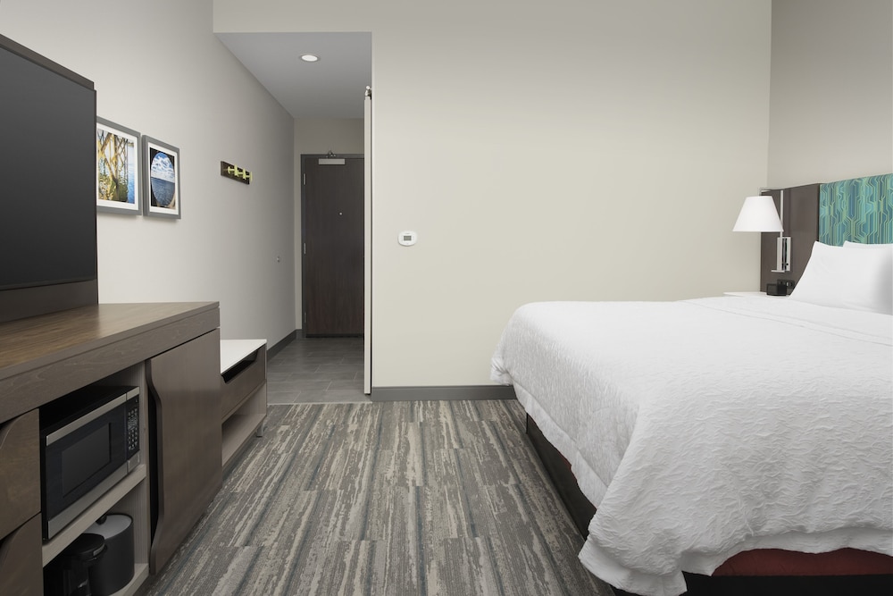 Hampton Inn & Suites Lexington Columbia - photo 13