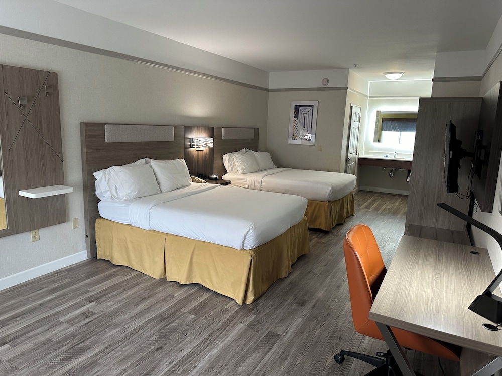 Holiday Inn Express Hotel & Suites San Dimas by IHG - photo 12