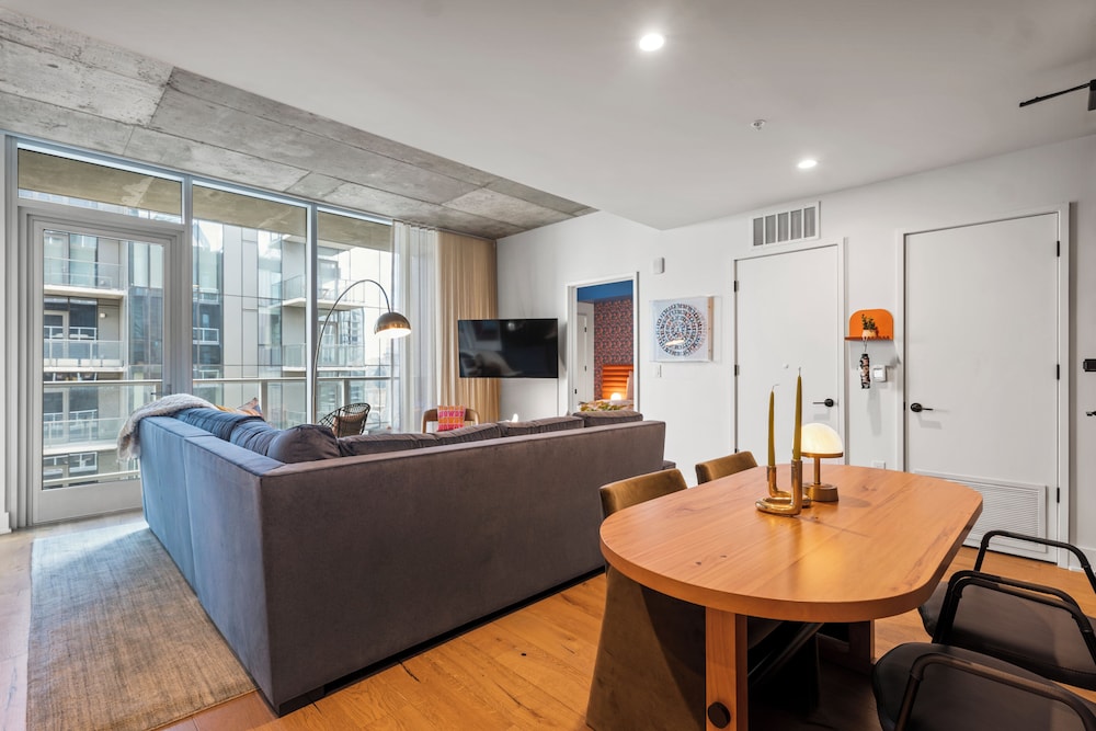 Austin Condo Hotel - photo 498