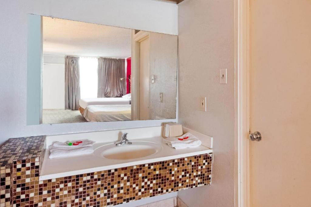 OYO Hotel O Jackson I 55 North - photo 27