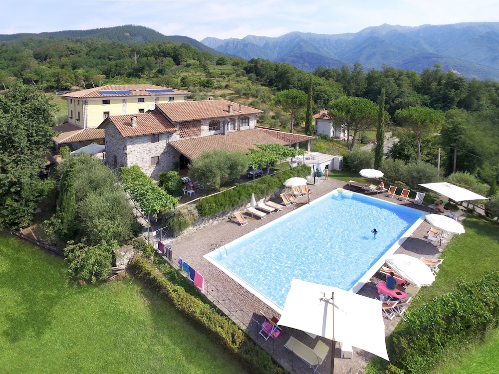 Fattoria Giunasco — hotel in Bagnone