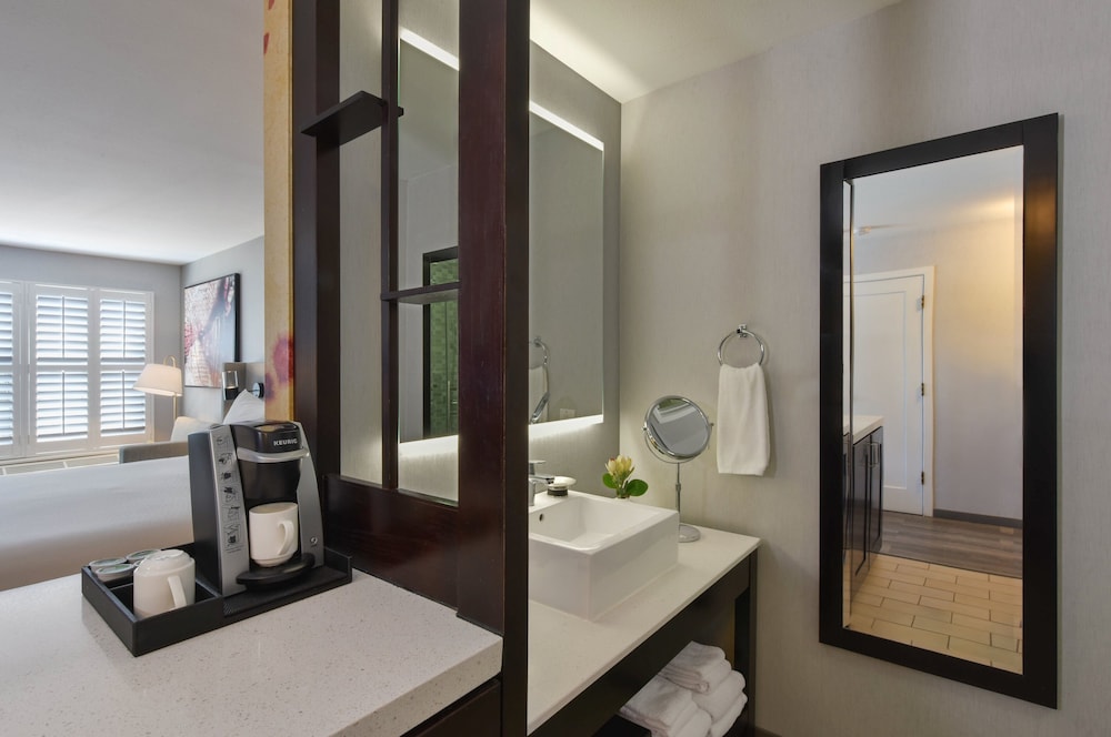 Hotel Indigo Napa Valley by IHG - photo 25