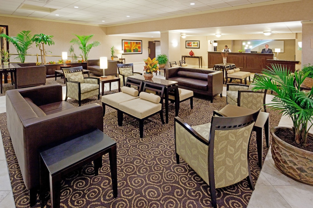 Holiday Inn Hotel & Suites Boston Peabody by IHG - photo 28