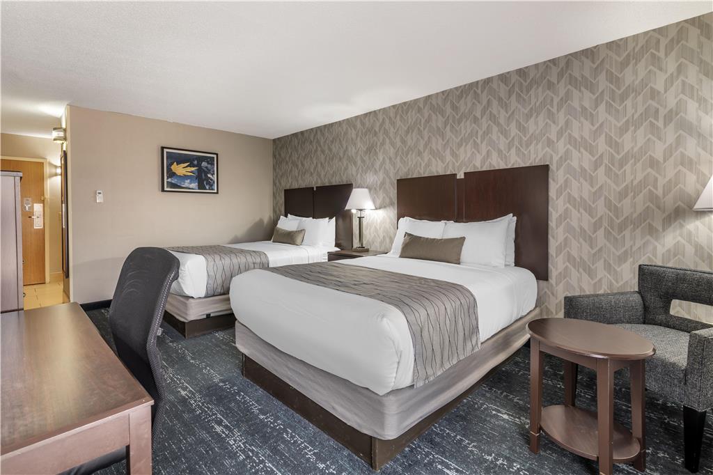 Best Western Plus Keene Hotel - photo 59