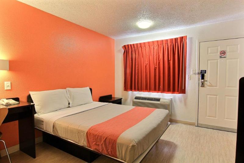 Motel 6 Austin Tx North Central - photo 23