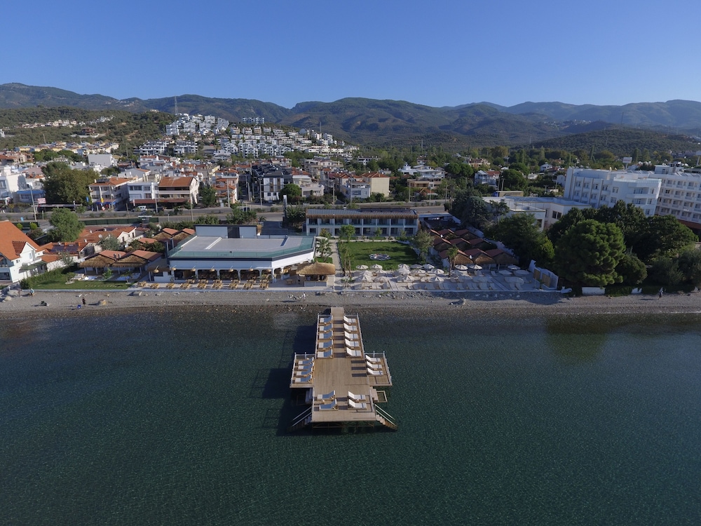 Glenn Hotel Beach - carbon neutral hotel in Ayvacik