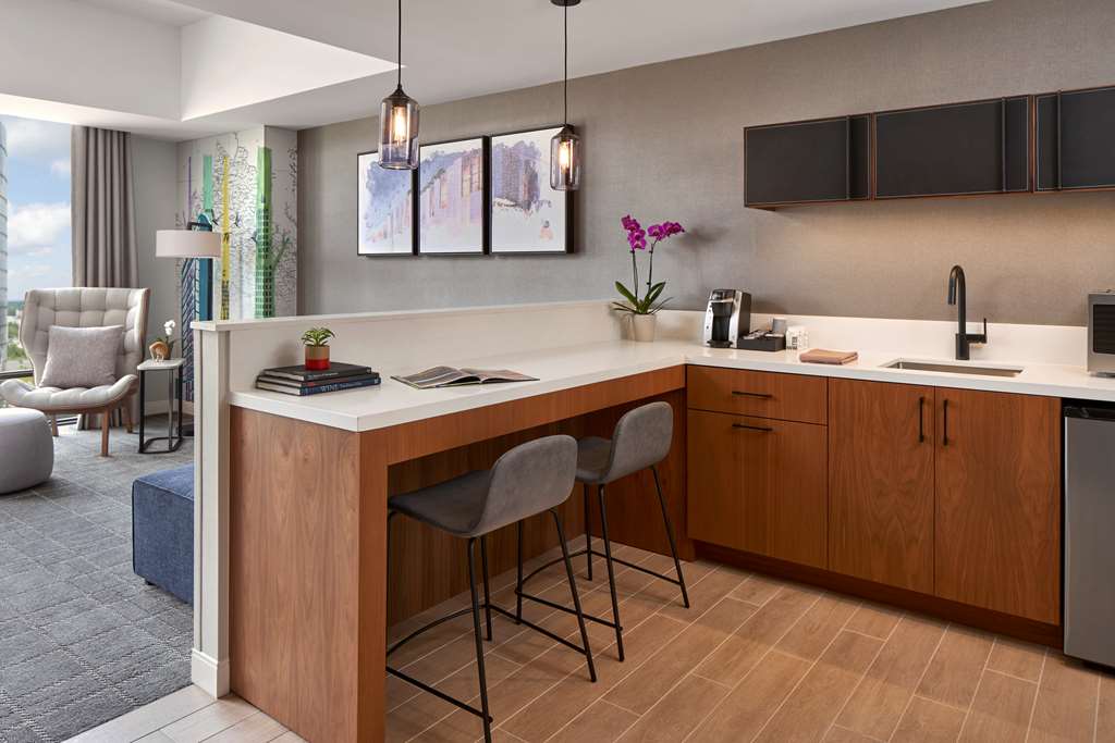 The Watermark Hotel - photo 14