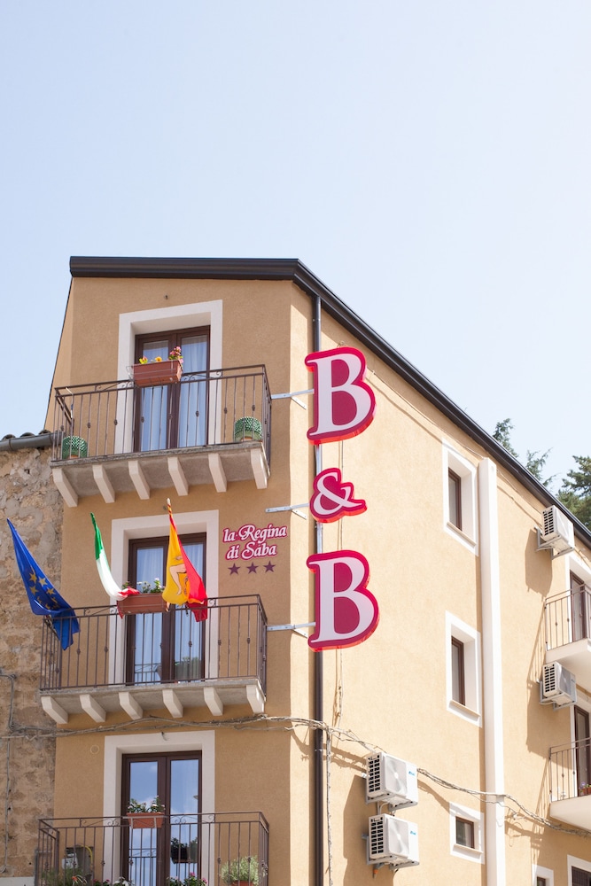 La Regina di Saba - carbon neutral hotel in Piazza Armerina