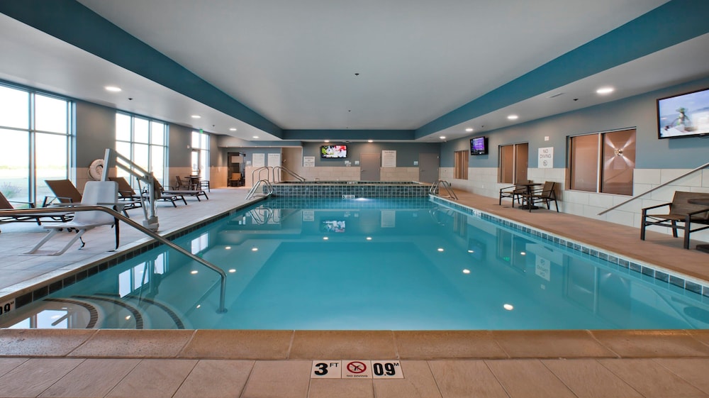 Holiday Inn Express and Suites Green River - photo 36