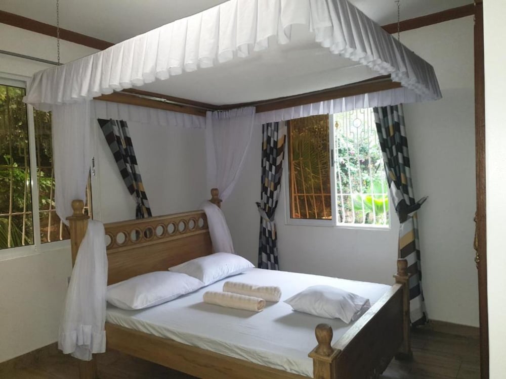 Karibuni palace mtwapa — Kilifi — photo 2