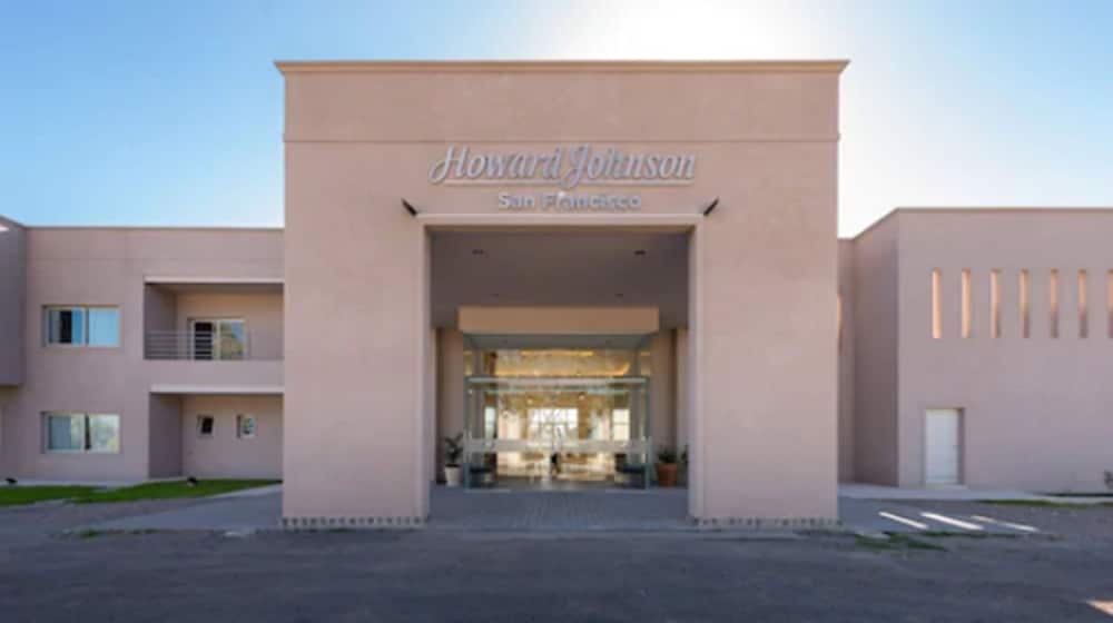 Howard Johnson By Wyndham San Francisco Resort Conv Center — San Francisco