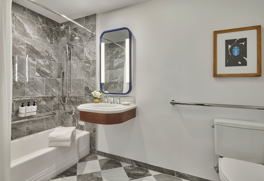 InterContinental Chicago Magnificent Mile by IHG - photo 41