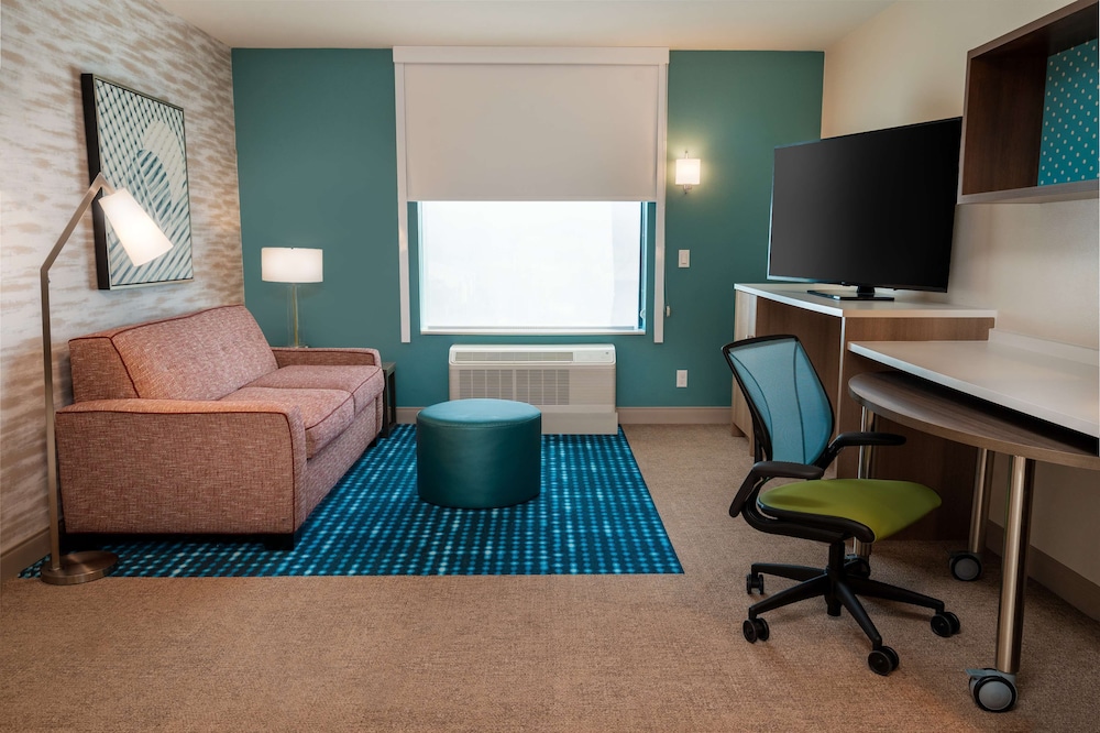 Home2 Suites by Hilton Corona - photo 19
