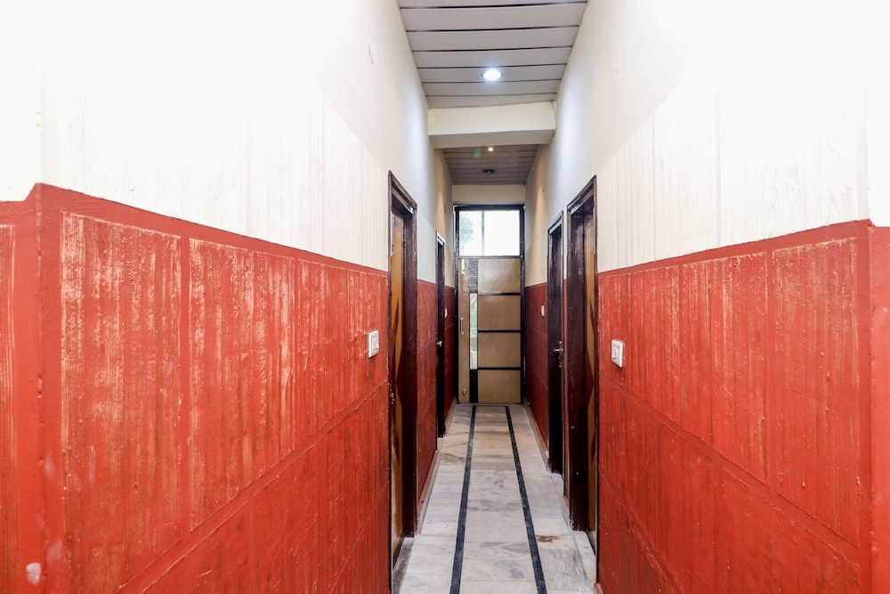 OYO 18474 Hotel Sukh Sagar