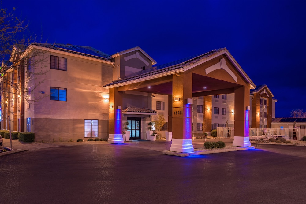 Holiday Inn Express Westley North Patterson Area - photo 41