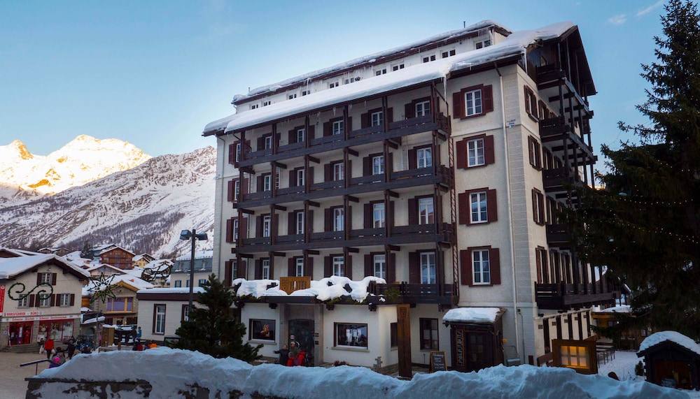 The Dom Hotel — 4-Star Luxury Hotel in Saas-Fee, Switzerland