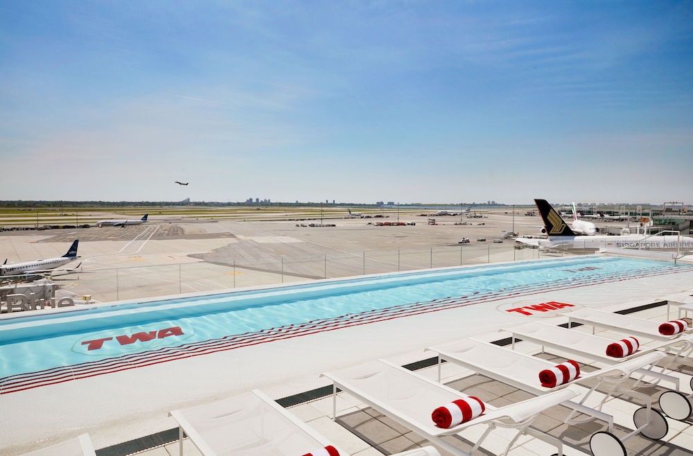 Twa Hotel At Jfk Airport - photo 19