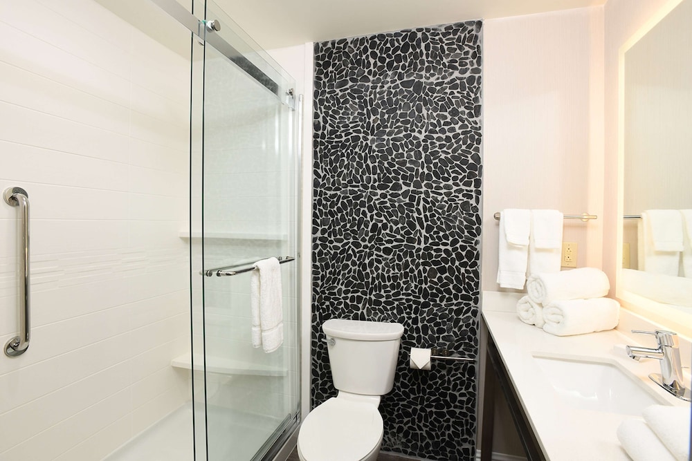 Hilton Garden Inn Jacksonville - photo 13