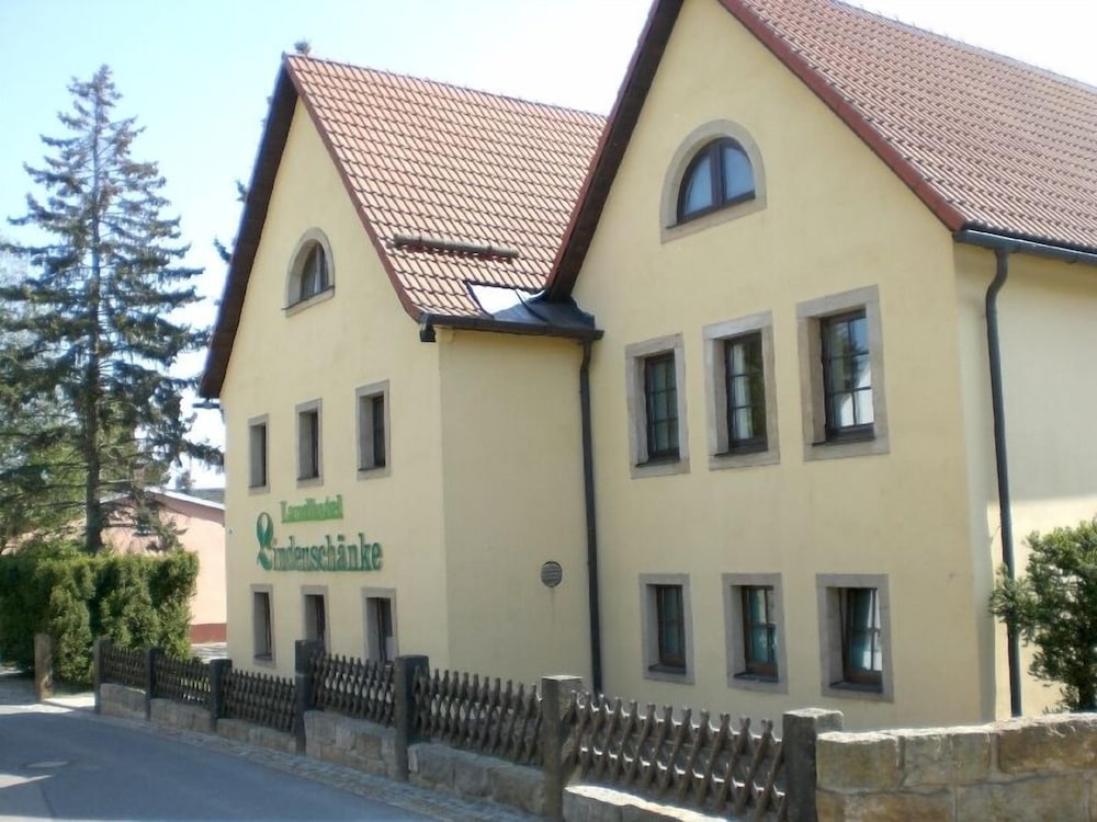 Landhotel Lindenschnke in Dresden, Germany