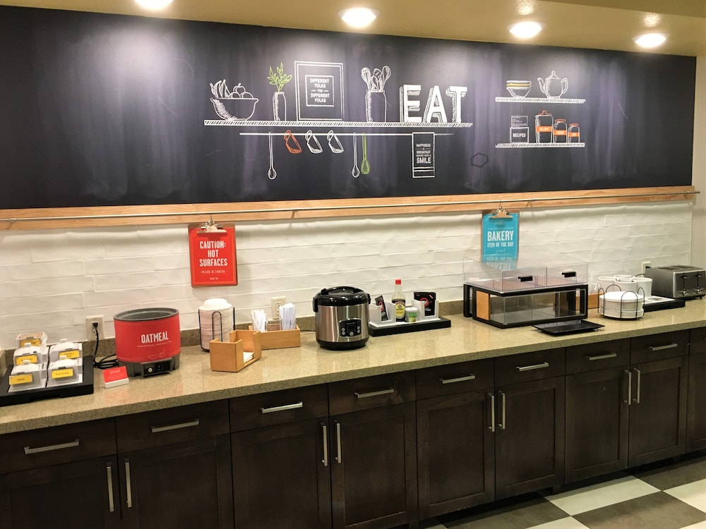 Hampton Inn & Suites Portland Hillsboro Evergreen Park - photo 29