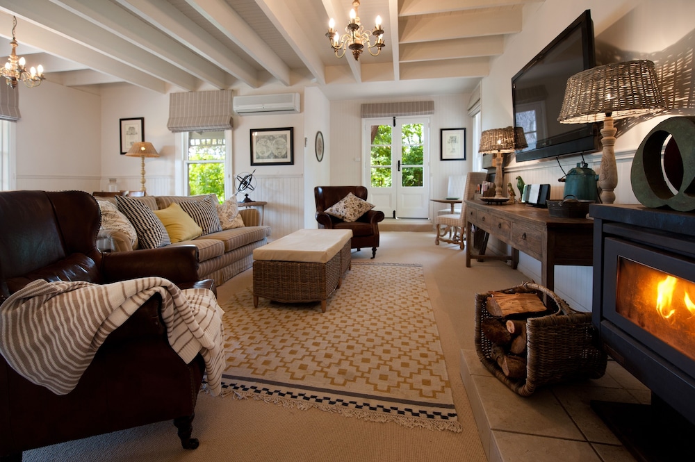 Hill House — 4-Star Luxury Hotel in Daylesford, Australia
