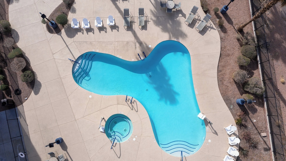 Holiday Inn Express Hotel & Suites Henderson by IHG - photo 19