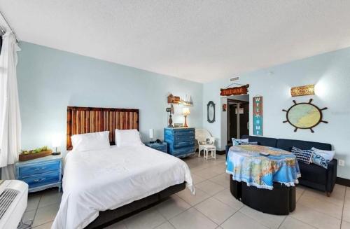 Little Harbor Resort 301 Tampa Bay Fl Beach Nautical Paradise — Ruskin