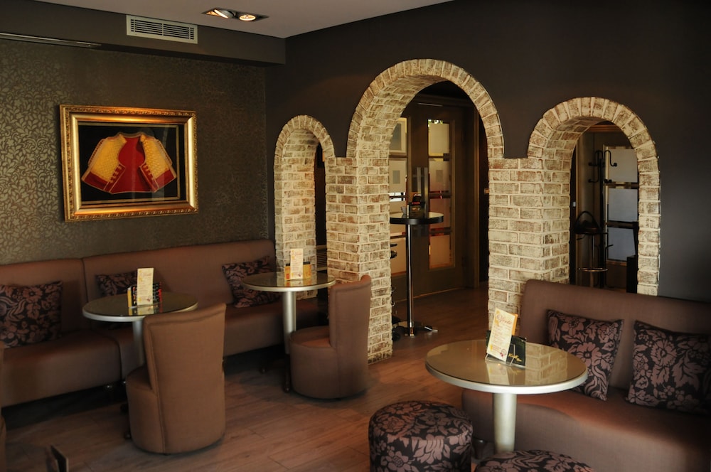 מזון ומשקאות