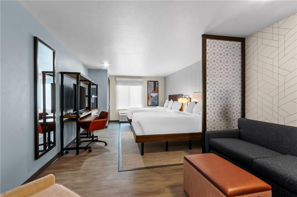 Everhome Suites Chandler Phoenix Fashion Center - photo 13