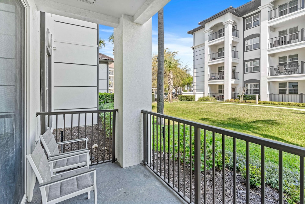 First Floor Vista Cay Condo W free Resort Access - photo 15