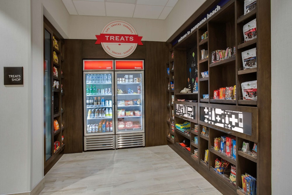 Hampton Inn Fort Lauderdale Pompano Beach - photo 3