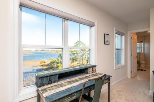 Intracoastal Views by Oak Island Accommodations - photo 42