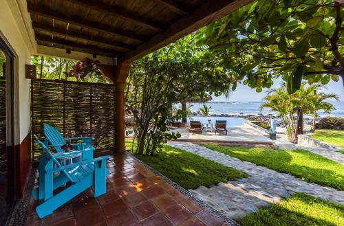 Casa Manzanillo Sunset Room Ocean Front Room at Exceptional Beach Front Location — 4-Star Luxury Hotel in Ixtapa, Mexico