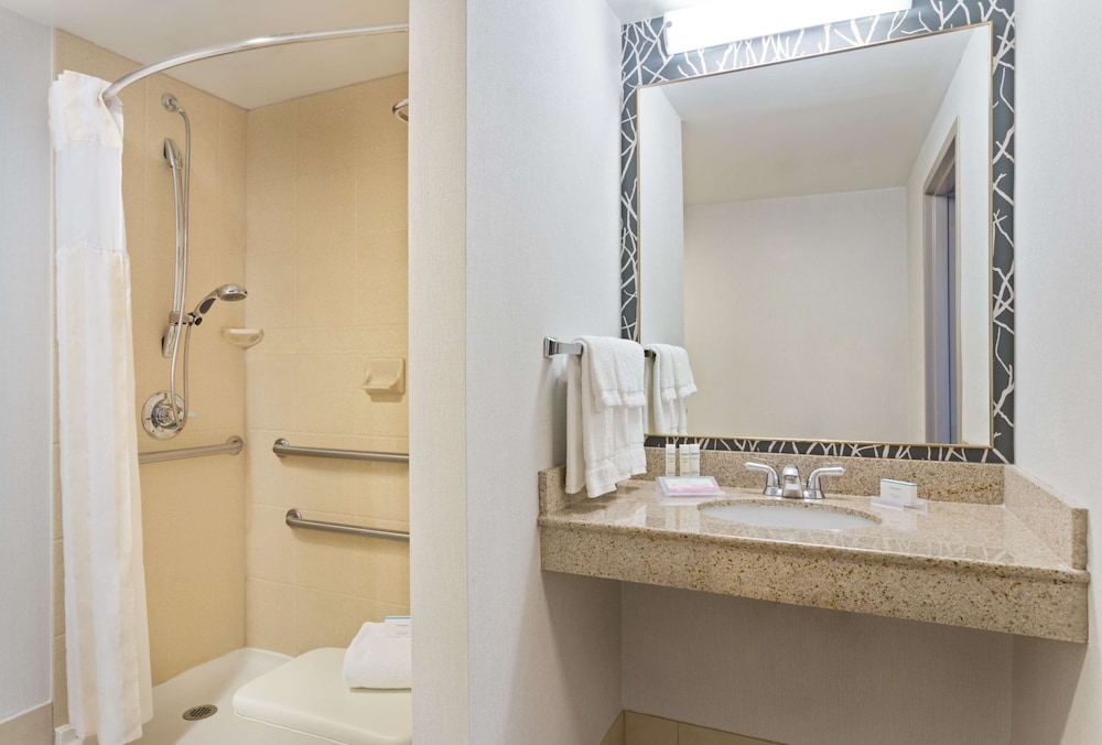 Hilton Garden Inn Annapolis - photo 21