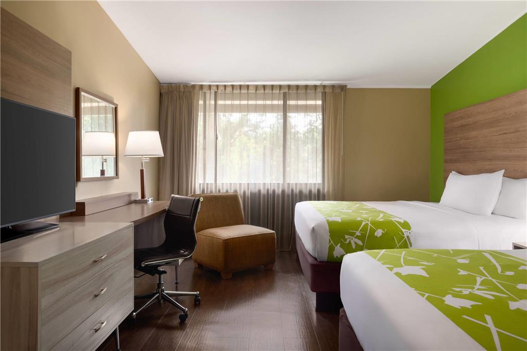 Wyndham Garden Washington DC Area - photo 17