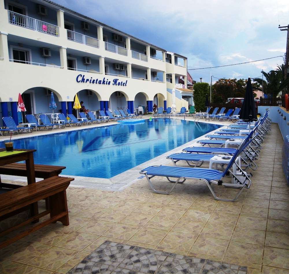 Christakis Hotel - last minute hotel in Corfu