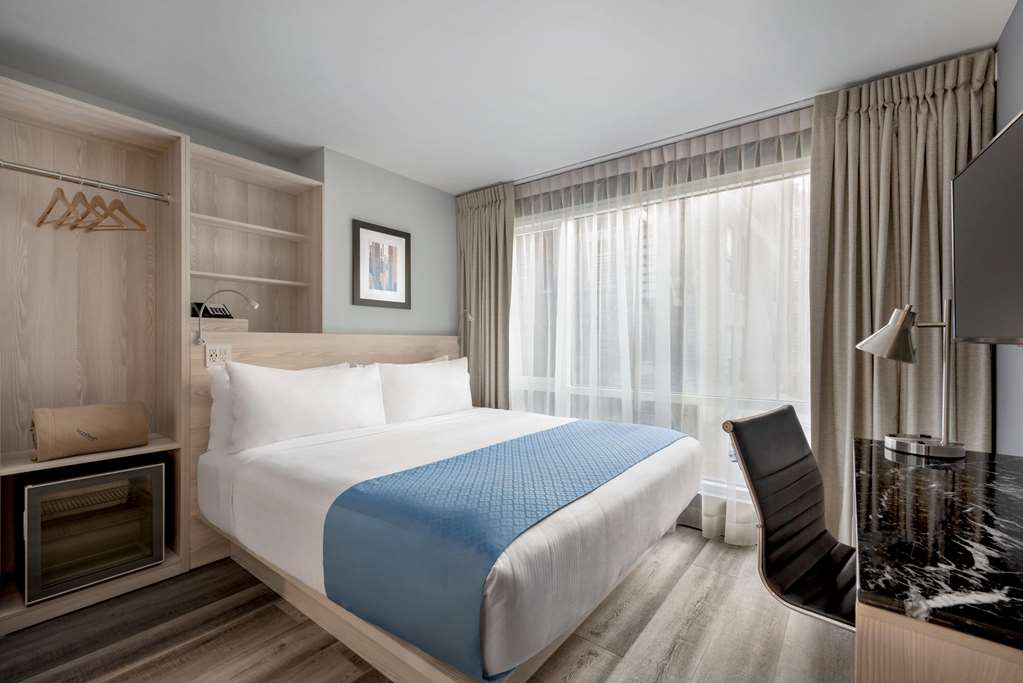 Wingate by Wyndham New York Midtown South 5th Ave - photo 7