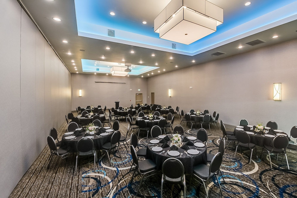Holiday Inn Longview North by IHG - photo 40