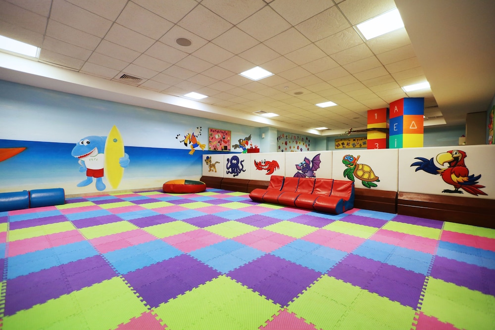 Childrens Play Area - Indoor