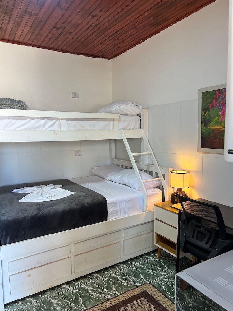 Hotel & Pousada Luziânia — hotel in Luziania