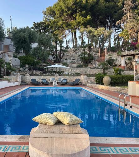 Casa Sirokos — 4-Star Luxury Hotel in Belvedere, Italy