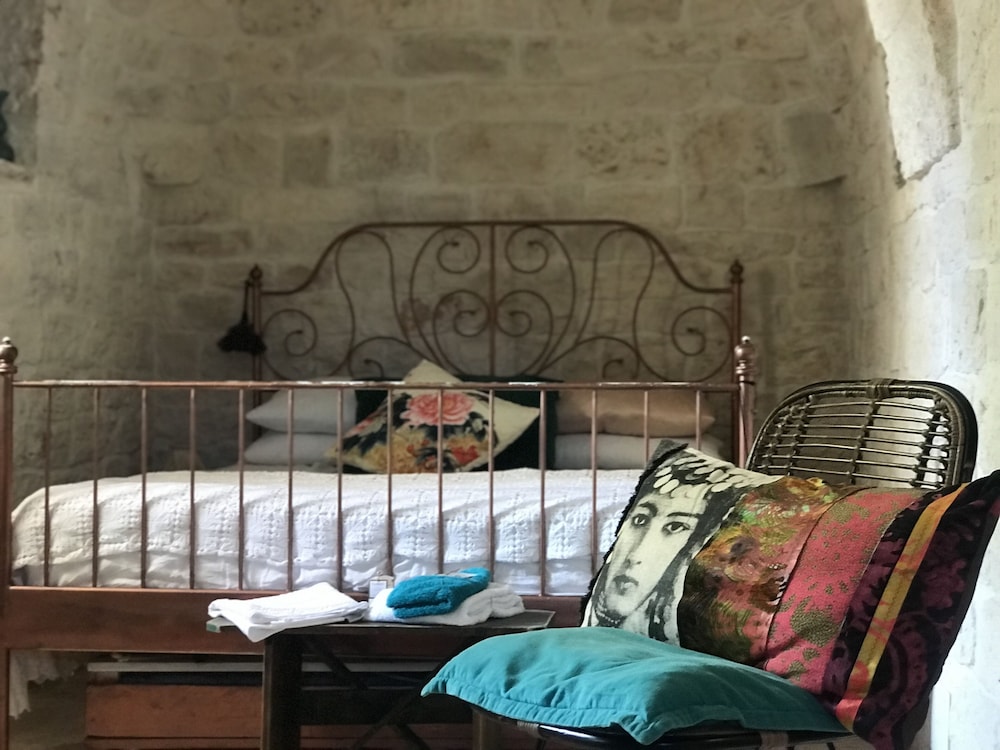 Private Boho Trullo Near Alberobello locortotondo — hotel in Martina Franca
